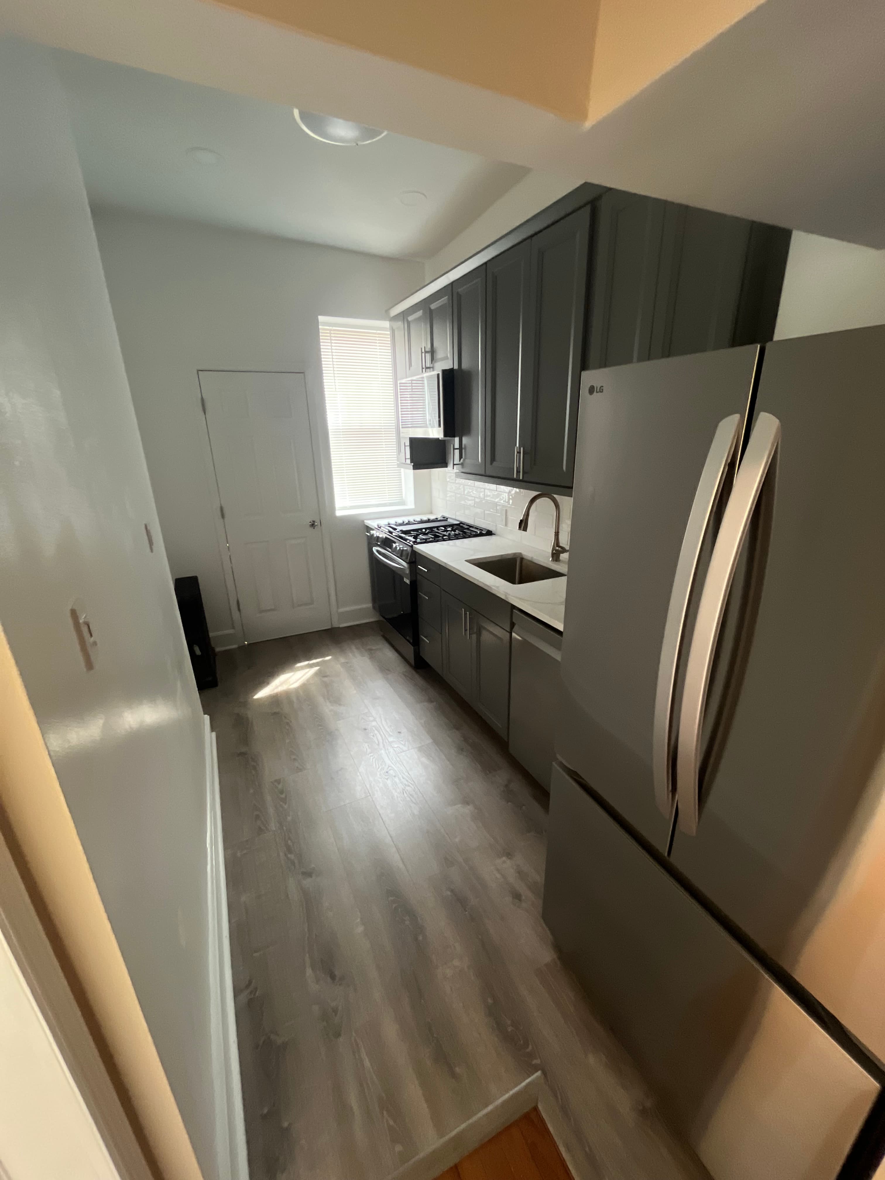 Kitchen remodel by Azocar Contracting